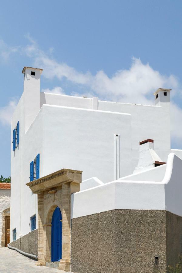 House Salvia * Lachania